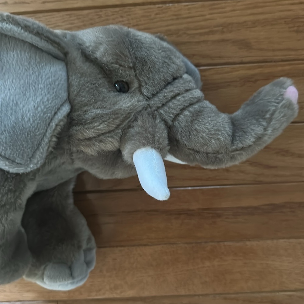 🐘 WILD REPUBLIC Gray Elephant Stuffed Animal stuffie kids toy - Picture 5 of 9